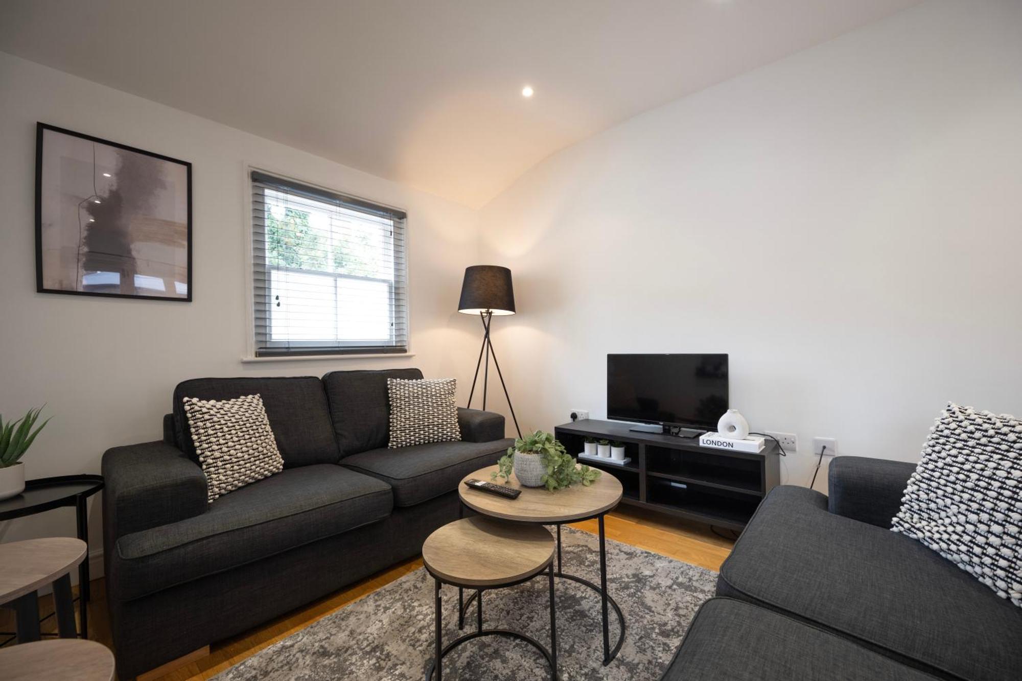 3-Bedroom Charming Central House Canterbury Eksteriør billede