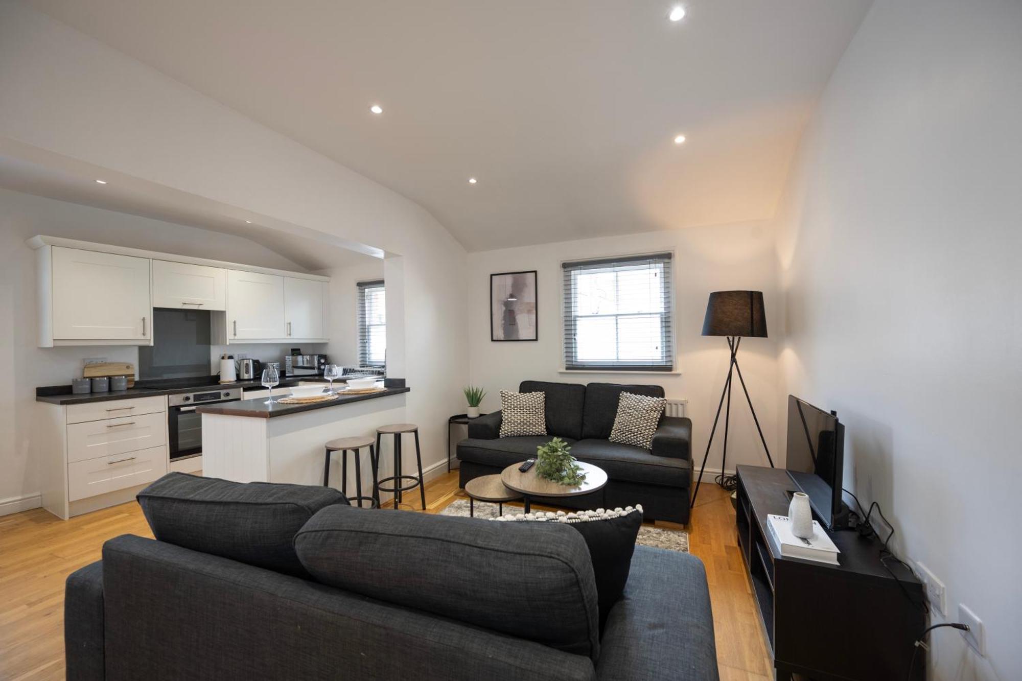3-Bedroom Charming Central House Canterbury Eksteriør billede