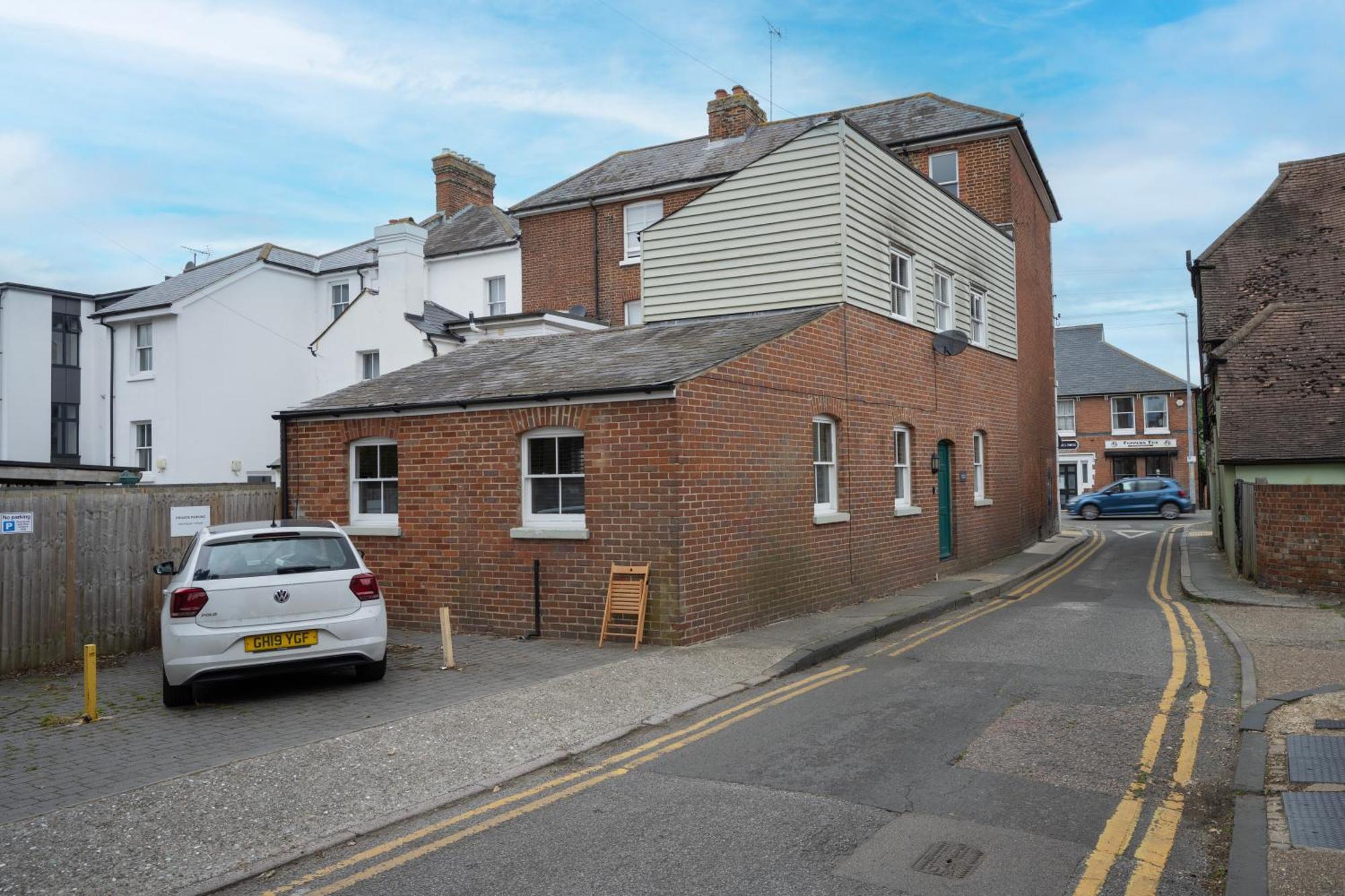 3-Bedroom Charming Central House Canterbury Eksteriør billede